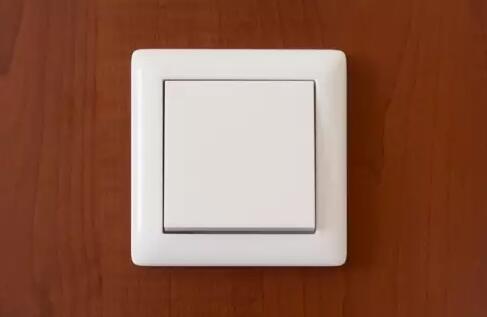 ¿ª¹Ø²å×ùÖвô¼ÙµÄÄÇЩÊ ¿ª¹Ø²å×ùÖвô¼ÙµÄÄÇЩÊÂ